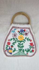 41_BaSE_01009a_Embroidery_Bag_with_CaneRattan_Handle_H27xW29_Peacock_3.JPG